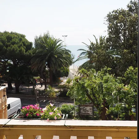 Hotell Albatros Arenzano