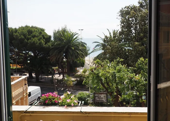 מלון Albatros ארנצאנו